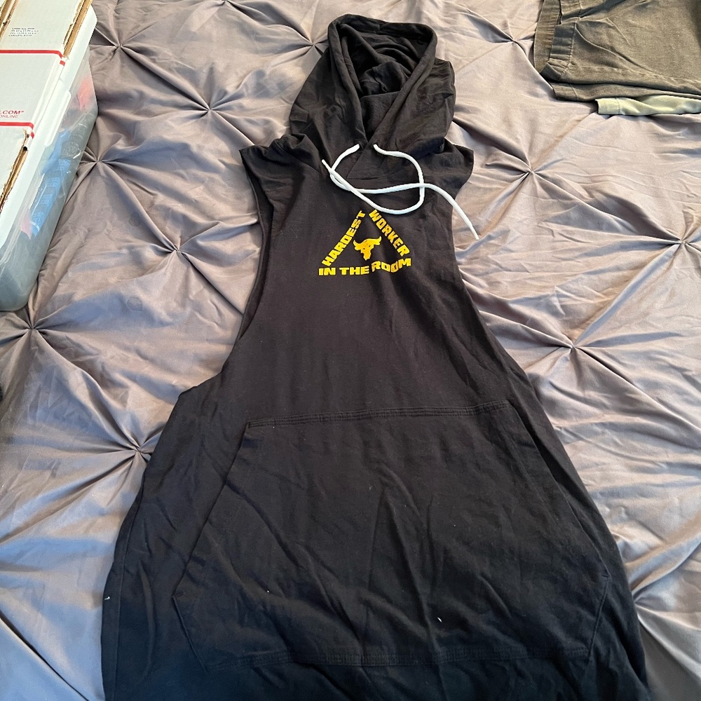 Under Armour Workout Tank Hoodie